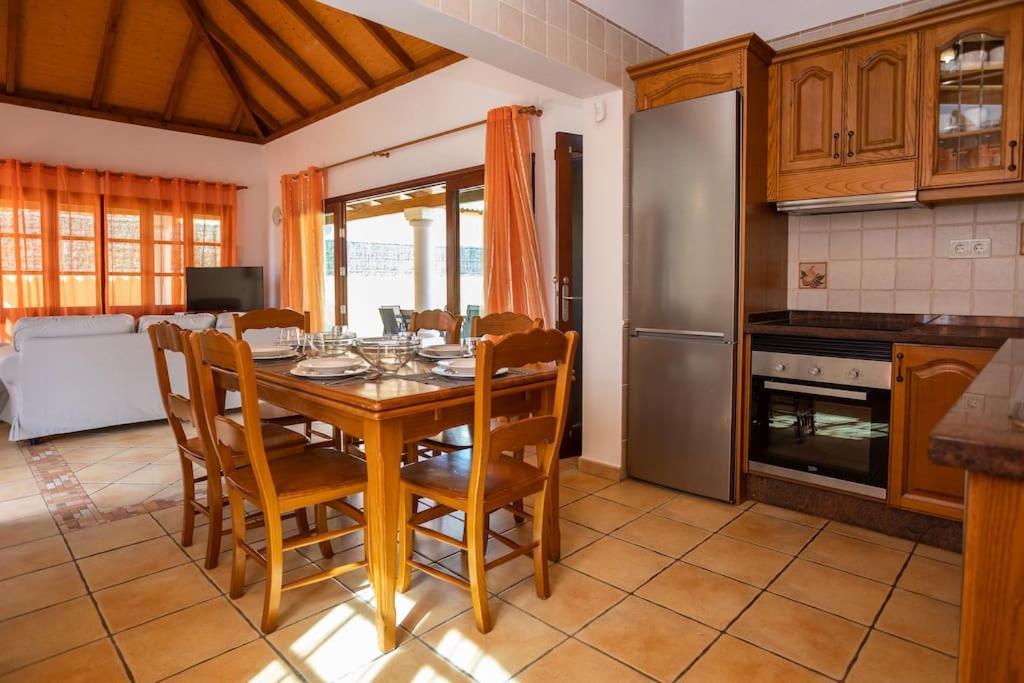 Villa Helen - Heated Pool Wifi Smarttv Barbecue 科拉雷侯 外观 照片